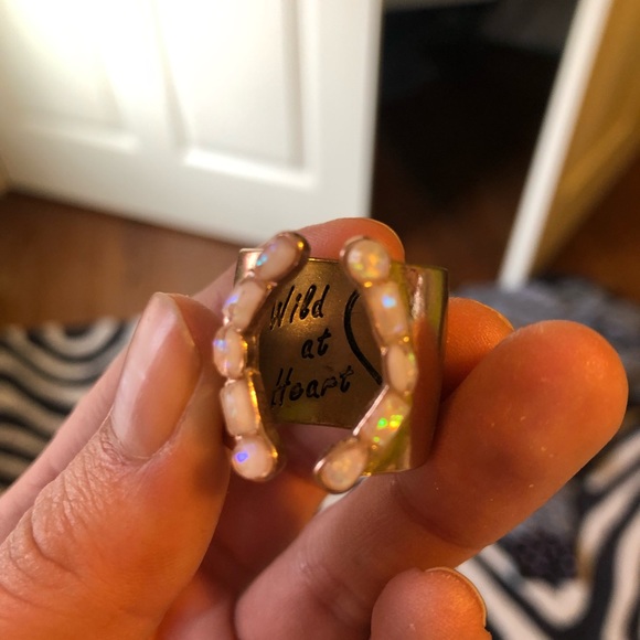 Free People Hidden Ransom Cigar Ring - Picture 2 of 5